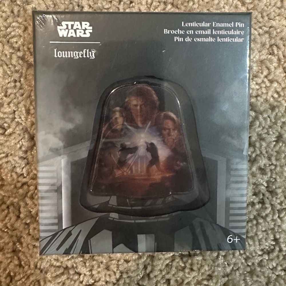Loungefly Star Wars May the 4th Darth Vader Lenticular Collector Pin